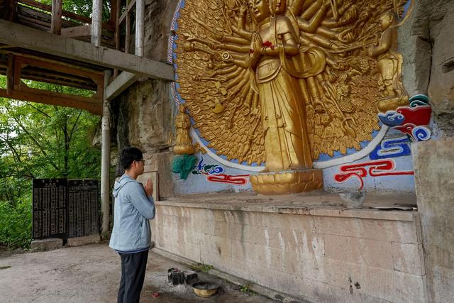成都周边一个超小众的地方,有静谧佛陀群像,浮躁的你一定要来看休闲区蓝鸢梦想 - Www.slyday.coM 成都周边一个超小众的地方,有静谧佛陀群像,浮躁的你一定要来看休闲区蓝鸢梦想 - Www.slyday.coM