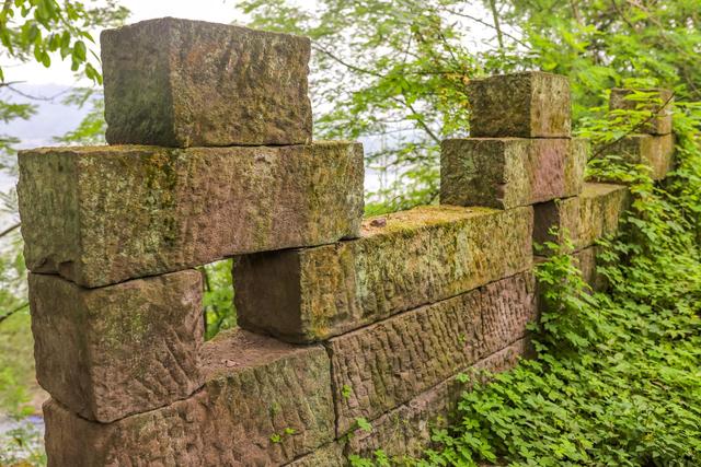 四川泸州发现一座宋代城堡,四座城门保存完好,城内美如世外桃源休闲区蓝鸢梦想 - Www.slyday.coM 四川泸州发现一座宋代城堡,四座城门保存完好,城内美如世外桃源休闲区蓝鸢梦想 - Www.slyday.coM