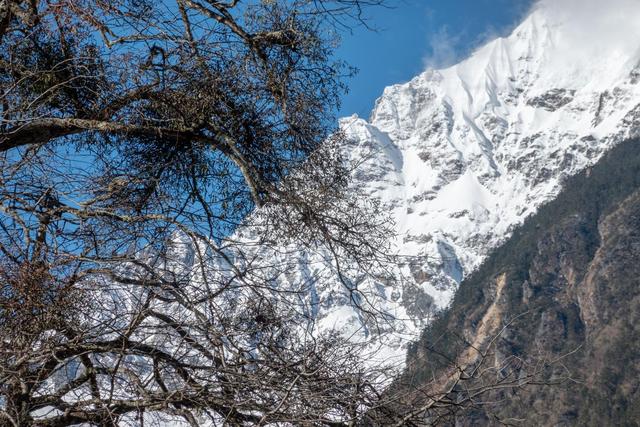 超多人选择徒步去雨崩,因为这里囊括了世界最美的景色休闲区蓝鸢梦想 - Www.slyday.coM 超多人选择徒步去雨崩,因为这里囊括了世界最美的景色休闲区蓝鸢梦想 - Www.slyday.coM