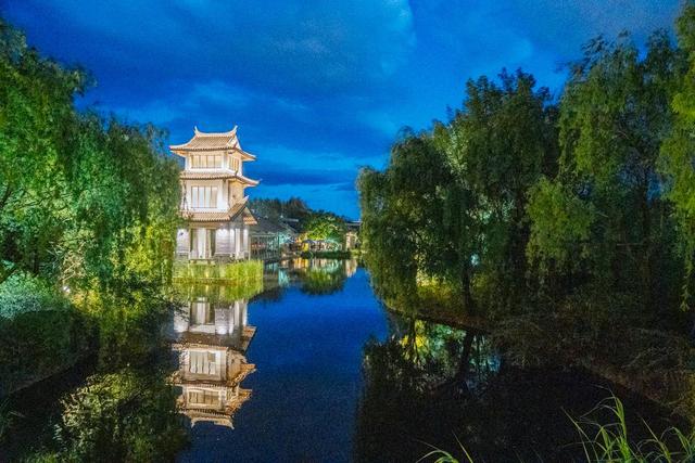 丽江铂尔曼的酒店太舒服了,泡浴缸、晒太阳,度假就应该这样休闲区蓝鸢梦想 - Www.slyday.coM 丽江铂尔曼的酒店太舒服了,泡浴缸、晒太阳,度假就应该这样休闲区蓝鸢梦想 - Www.slyday.coM