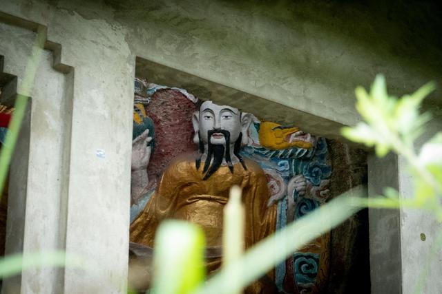 成都周边一个超小众的地方,有静谧佛陀群像,浮躁的你一定要来看休闲区蓝鸢梦想 - Www.slyday.coM 成都周边一个超小众的地方,有静谧佛陀群像,浮躁的你一定要来看休闲区蓝鸢梦想 - Www.slyday.coM