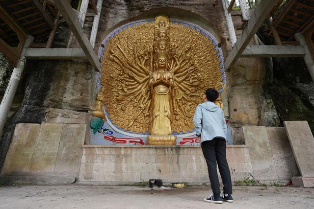 成都周边一个超小众的地方,有静谧佛陀群像,浮躁的你一定要来看休闲区蓝鸢梦想 - Www.slyday.coM 成都周边一个超小众的地方,有静谧佛陀群像,浮躁的你一定要来看休闲区蓝鸢梦想 - Www.slyday.coM