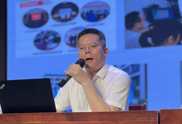 海宁市高级中学2025届高一新生正式报到休闲区蓝鸢梦想 - Www.slyday.coM 海宁市高级中学2025届高一新生正式报到休闲区蓝鸢梦想 - Www.slyday.coM