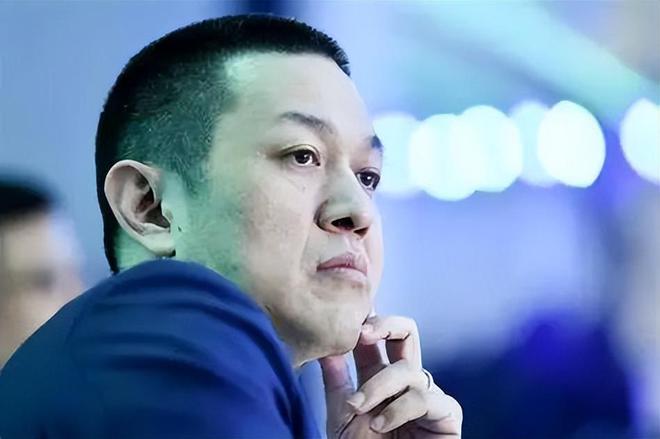 蔚来的“安然”时刻：卖关联方3.6万块电池，提前7年确认26亿收入休闲区蓝鸢梦想 - Www.slyday.coM