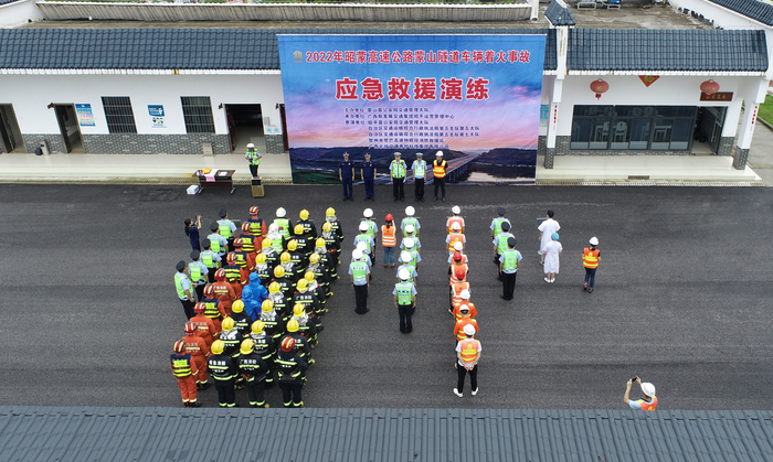 以练为战休闲区蓝鸢梦想 - Www.slyday.coM