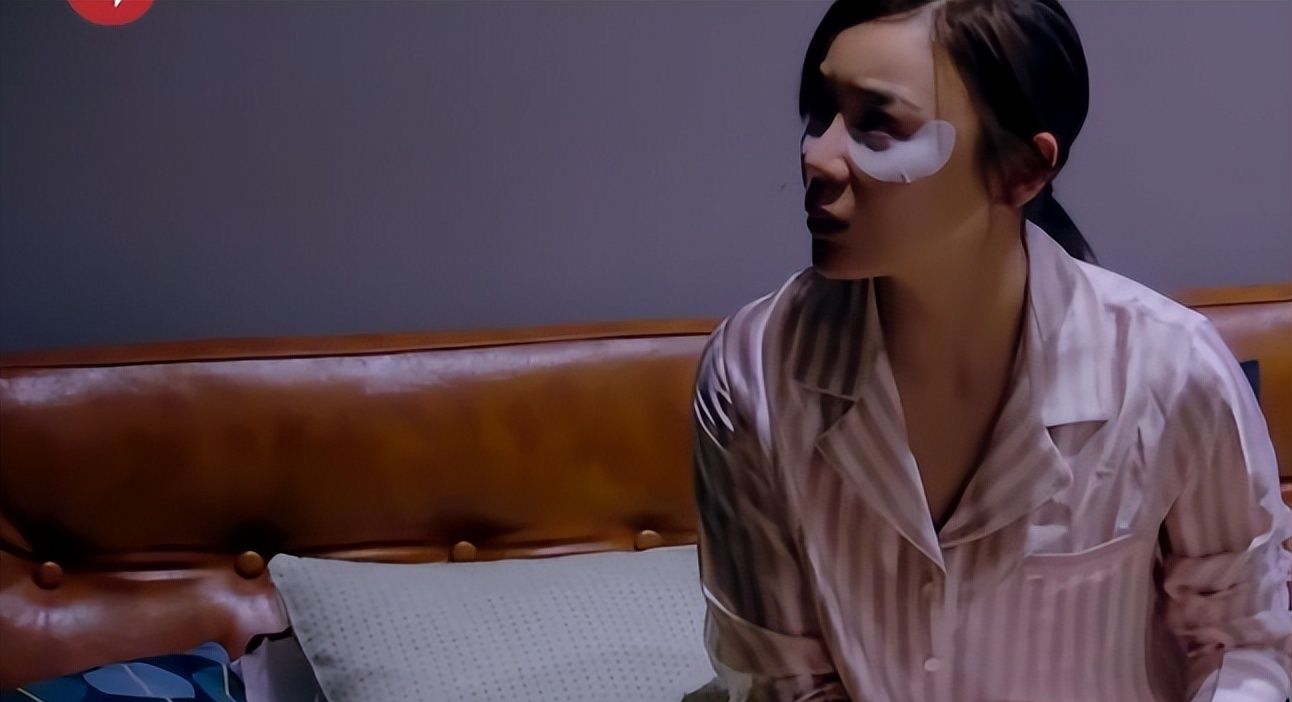 张小斐的“落魄”,是娱乐圈的“悲哀”休闲区蓝鸢梦想 - Www.slyday.coM 张小斐的“落魄”,是娱乐圈的“悲哀”休闲区蓝鸢梦想 - Www.slyday.coM