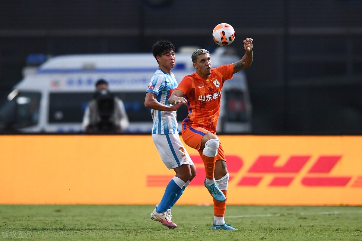 足协有多业余?泰山队球迷疑虑被大V解答!克雷桑摔杯致敬李霄鹏休闲区蓝鸢梦想 - Www.slyday.coM 足协有多业余?泰山队球迷疑虑被大V解答!克雷桑摔杯致敬李霄鹏休闲区蓝鸢梦想 - Www.slyday.coM