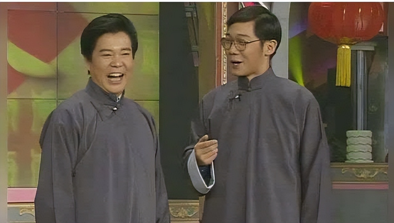 著名笑星大兵:原本他靠嘴吃饭,同样也因他的嘴,前途一败涂地休闲区蓝鸢梦想 - Www.slyday.coM 著名笑星大兵:原本他靠嘴吃饭,同样也因他的嘴,前途一败涂地休闲区蓝鸢梦想 - Www.slyday.coM