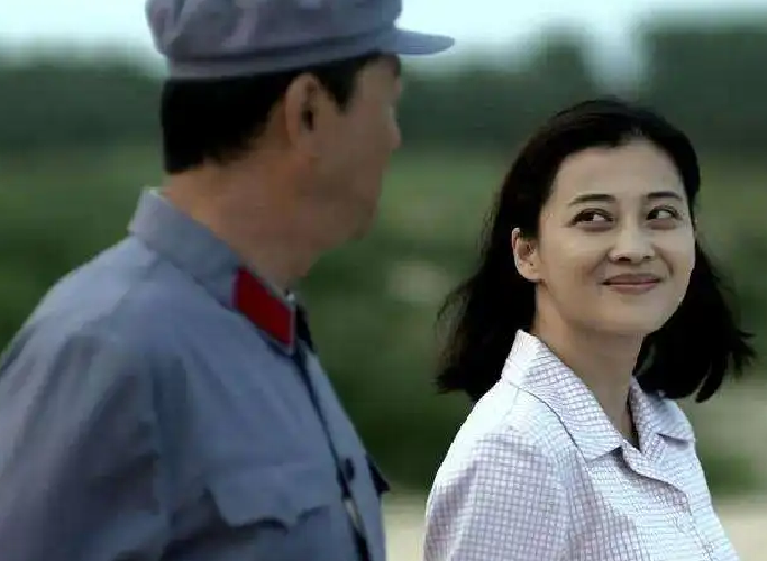 父母爱情：王振彪对葛美霞的“贼心”是什么时候产生的呢？休闲区蓝鸢梦想 - Www.slyday.coM