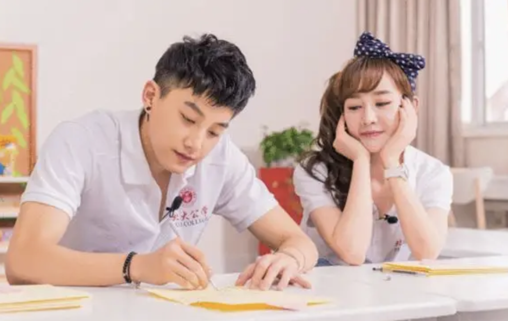 刘恺威也来唱跳？披荆斩棘第二季开始录制，大湾区哥哥稳赢了？休闲区蓝鸢梦想 - Www.slyday.coM