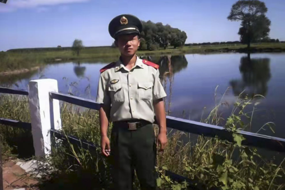 小伙决定卖房救姐后女友愤然离去，如今欠下巨债成为“大龄剩男”休闲区蓝鸢梦想 - Www.slyday.coM