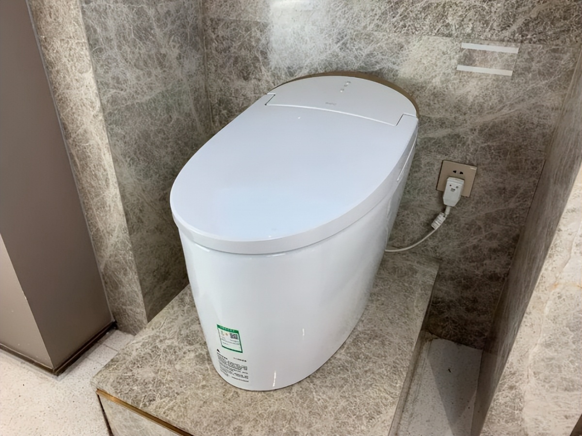 越来越多人,卫生间不选传统马桶,选择这2种设计,看着就很高级休闲区蓝鸢梦想 - Www.slyday.coM 越来越多人,卫生间不选传统马桶,选择这2种设计,看着就很高级休闲区蓝鸢梦想 - Www.slyday.coM