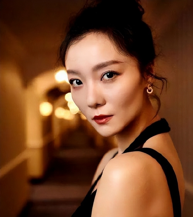 王传君齐溪公开恋情：祝你们拥有滚烫的夏天，爱咋咋地休闲区蓝鸢梦想 - Www.slyday.coM