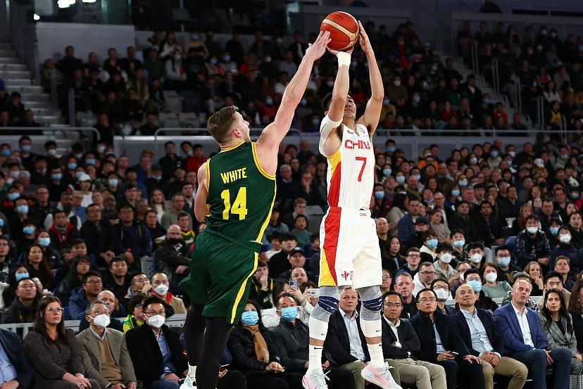 后易建联时代,最终还是来了,世预赛第一场,惊喜大于失望休闲区蓝鸢梦想 - Www.slyday.coM