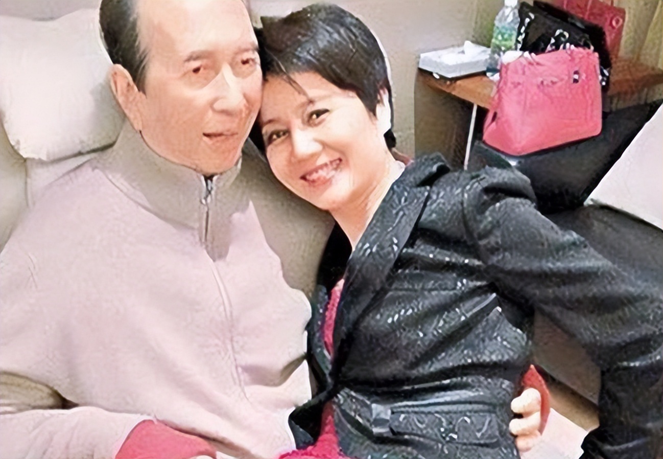 退休后获1.2亿别墅,以及66万的安家费,赌王家保姆地位有多高?休闲区蓝鸢梦想 - Www.slyday.coM 退休后获1.2亿别墅,以及66万的安家费,赌王家保姆地位有多高?休闲区蓝鸢梦想 - Www.slyday.coM