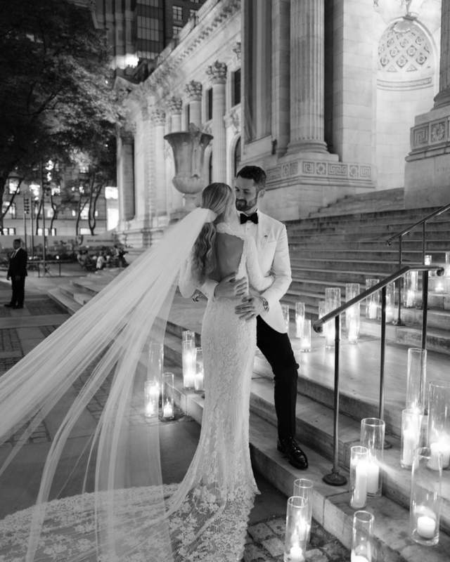 乐福大婚,詹姆斯发文祝贺,多名骑士旧将到场,独缺欧文休闲区蓝鸢梦想 - Www.slyday.coM 乐福大婚,詹姆斯发文祝贺,多名骑士旧将到场,独缺欧文休闲区蓝鸢梦想 - Www.slyday.coM