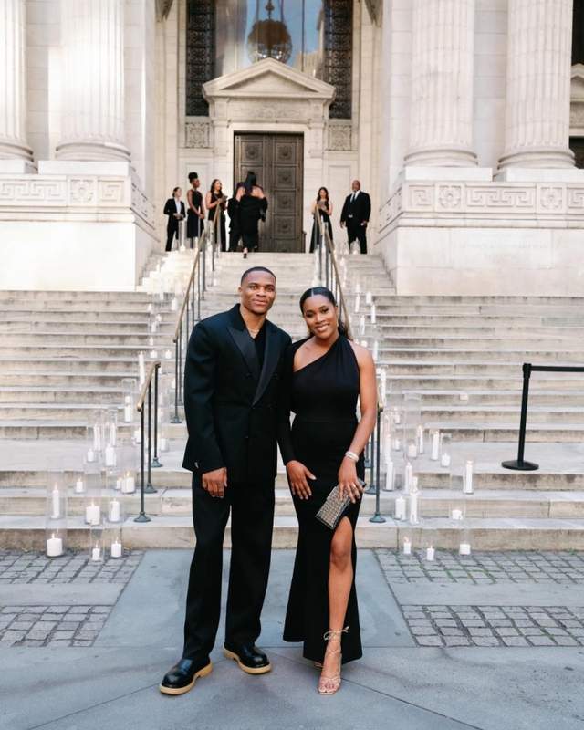 乐福大婚,詹姆斯发文祝贺,多名骑士旧将到场,独缺欧文休闲区蓝鸢梦想 - Www.slyday.coM 乐福大婚,詹姆斯发文祝贺,多名骑士旧将到场,独缺欧文休闲区蓝鸢梦想 - Www.slyday.coM