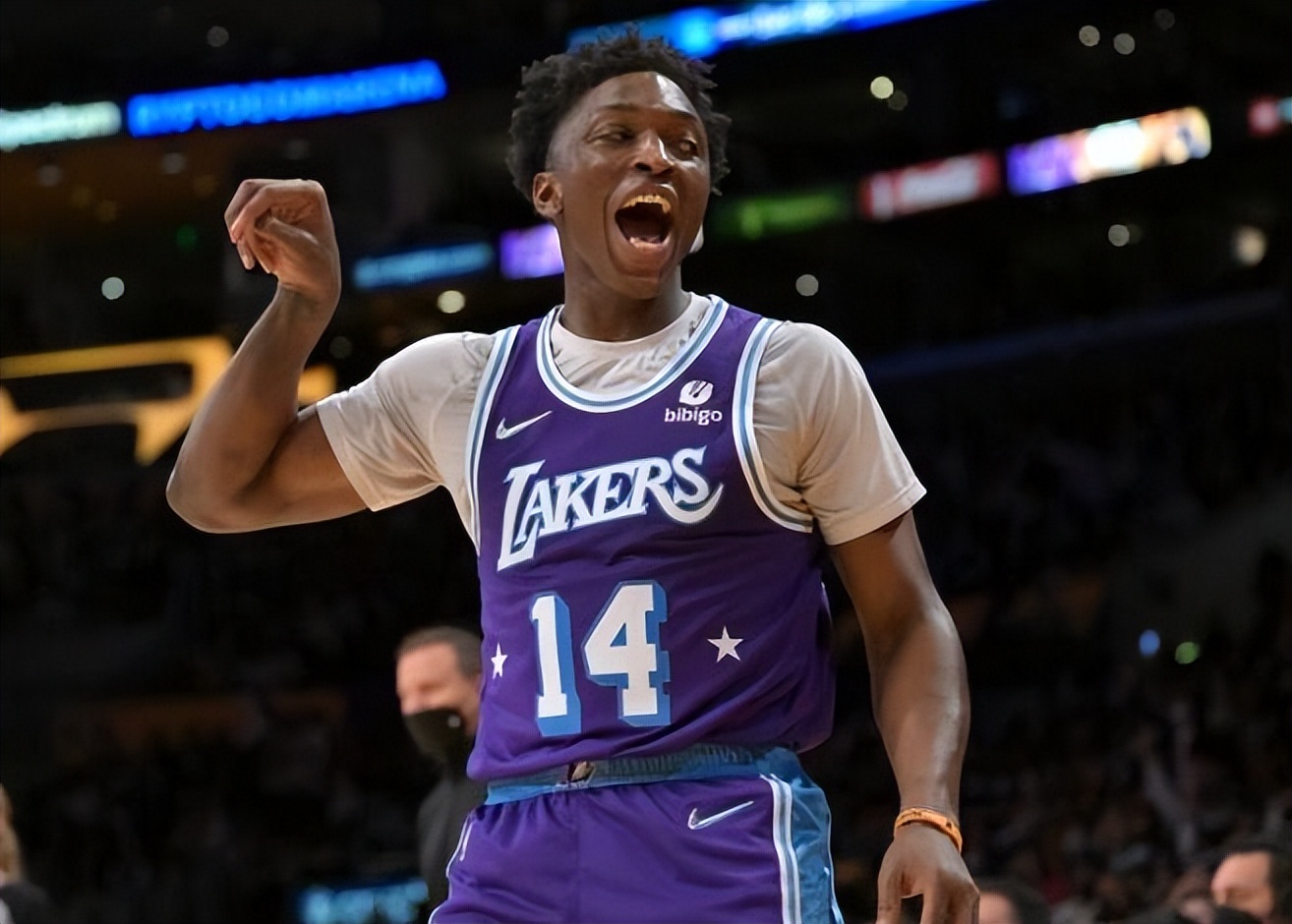 一夜13大续约动态,湖人迎来官宣,哈登一年3000万?比尔5000万!休闲区蓝鸢梦想 - Www.slyday.coM 一夜13大续约动态,湖人迎来官宣,哈登一年3000万?比尔5000万!休闲区蓝鸢梦想 - Www.slyday.coM