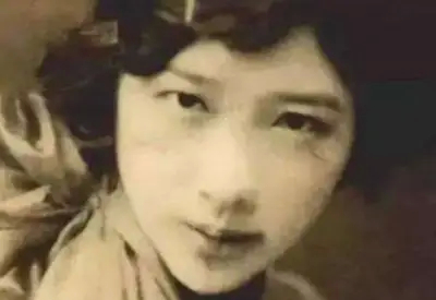 结婚15年生了14个孩子,36岁的陆英躺在床榻上奄奄一息……休闲区蓝鸢梦想 - Www.slyday.coM 结婚15年生了14个孩子,36岁的陆英躺在床榻上奄奄一息……休闲区蓝鸢梦想 - Www.slyday.coM