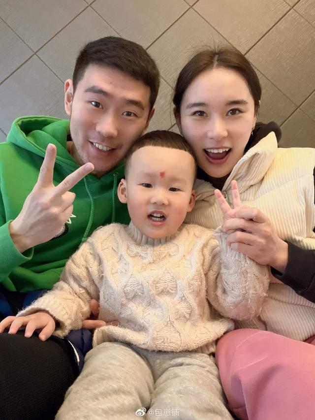 不舍！国羽30岁双打冠军官宣退役，晒照发表感言，一众名将送祝福休闲区蓝鸢梦想 - Www.slyday.coM