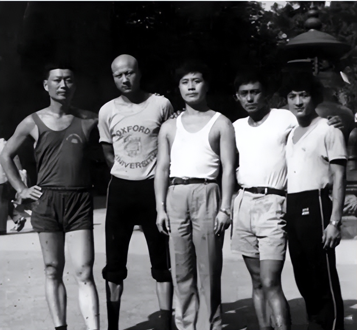 国宝级“反派”计春华:18岁因毁容当演员,他的牺牲远比你想得大休闲区蓝鸢梦想 - Www.slyday.coM 国宝级“反派”计春华:18岁因毁容当演员,他的牺牲远比你想得大休闲区蓝鸢梦想 - Www.slyday.coM