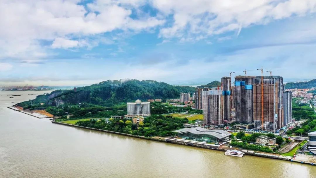 南沙三大先行启动区,值得买入吗?休闲区蓝鸢梦想 - Www.slyday.coM 南沙三大先行启动区,值得买入吗?休闲区蓝鸢梦想 - Www.slyday.coM