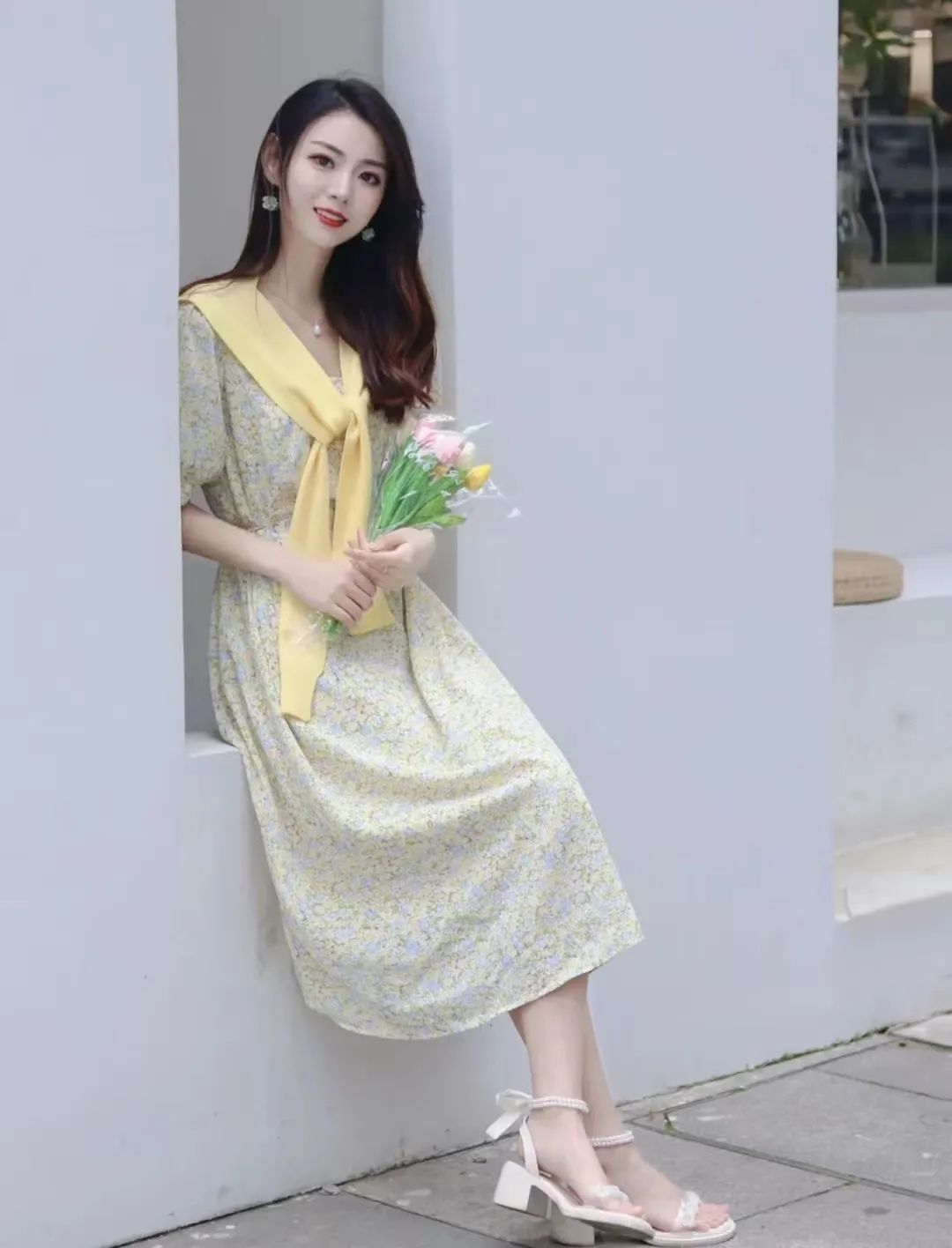 夏天的职场穿搭,职场人都这样穿,上班休闲两不误,简约舒适休闲区蓝鸢梦想 - Www.slyday.coM 夏天的职场穿搭,职场人都这样穿,上班休闲两不误,简约舒适休闲区蓝鸢梦想 - Www.slyday.coM