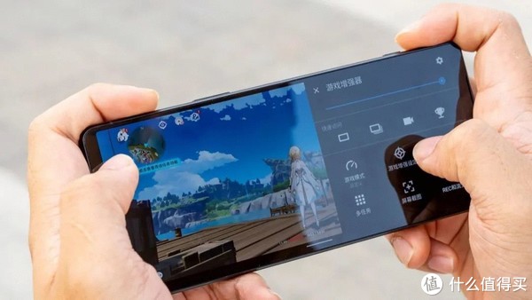 普通用户眼中的信仰，却是专业人士的最爱：索尼Xperia 1 IV体验测评休闲区蓝鸢梦想 - Www.slyday.coM