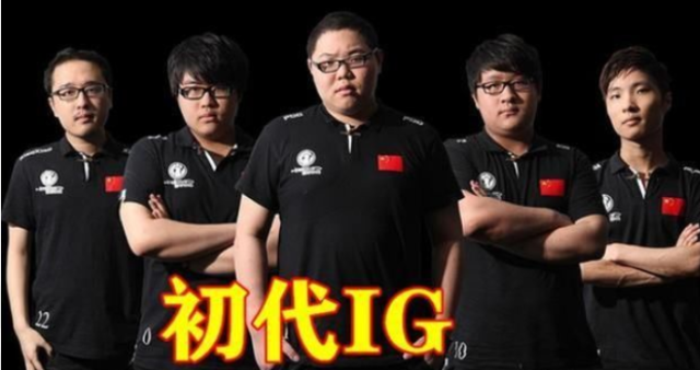 尬住了：PDD直播唱《向天再借500年》，被起诉赔偿10W！休闲区蓝鸢梦想 - Www.slyday.coM