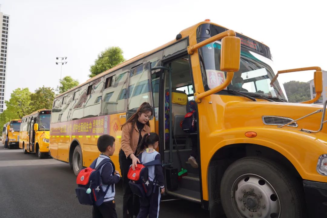 十堰这里有个特别的房子，走进一看不得了休闲区蓝鸢梦想 - Www.slyday.coM