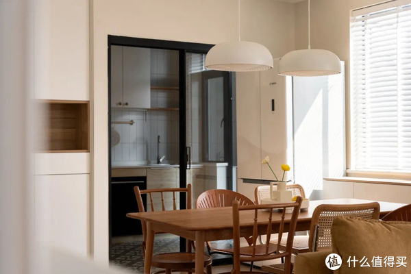 成都姑娘爱折腾，爆改100㎡精装房，看到温馨治愈的家，心情特好休闲区蓝鸢梦想 - Www.slyday.coM