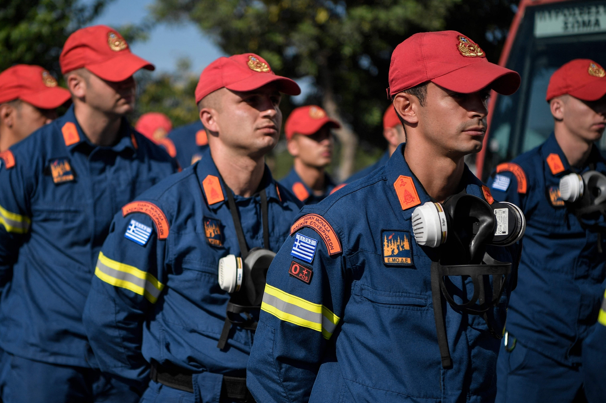 希腊消防员进行应对山火训练休闲区蓝鸢梦想 - Www.slyday.coM