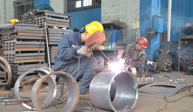 群英荟萃显身手 齐心协力保安装——盘江股份土城矿做好采面安装服务工作小记休闲区蓝鸢梦想 - Www.slyday.coM