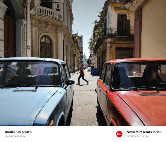 徕卡味超浓，小米新机除了可乐标还有啥？休闲区蓝鸢梦想 - Www.slyday.coM