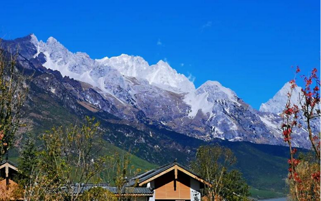 “镜头里的故事”直播观评：旅游业转型升级，丽江努力实现美丽“蝶变”休闲区蓝鸢梦想 - Www.slyday.coM