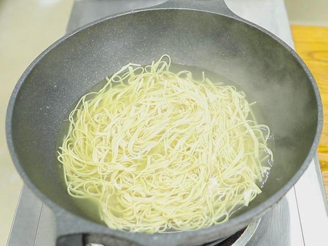 夏天宁可不吃肉，也要吃的5种碱性菜！高营养低嘌呤，常吃才有劲休闲区蓝鸢梦想 - Www.slyday.coM