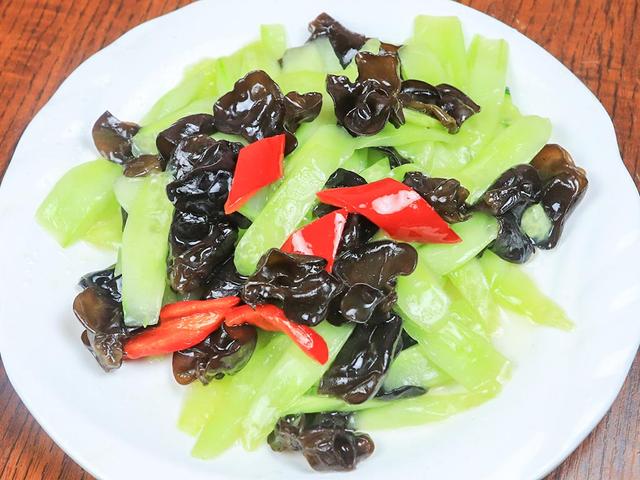 夏天宁可不吃肉，也要吃的5种碱性菜！高营养低嘌呤，常吃才有劲休闲区蓝鸢梦想 - Www.slyday.coM