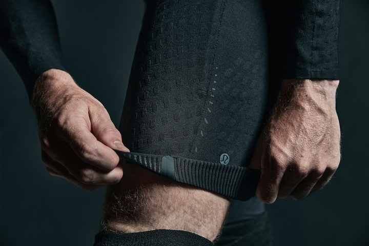 专访 lululemon 产品研发团队：要把「穿了就像没穿」的体验，带到跑步领域休闲区蓝鸢梦想 - Www.slyday.coM