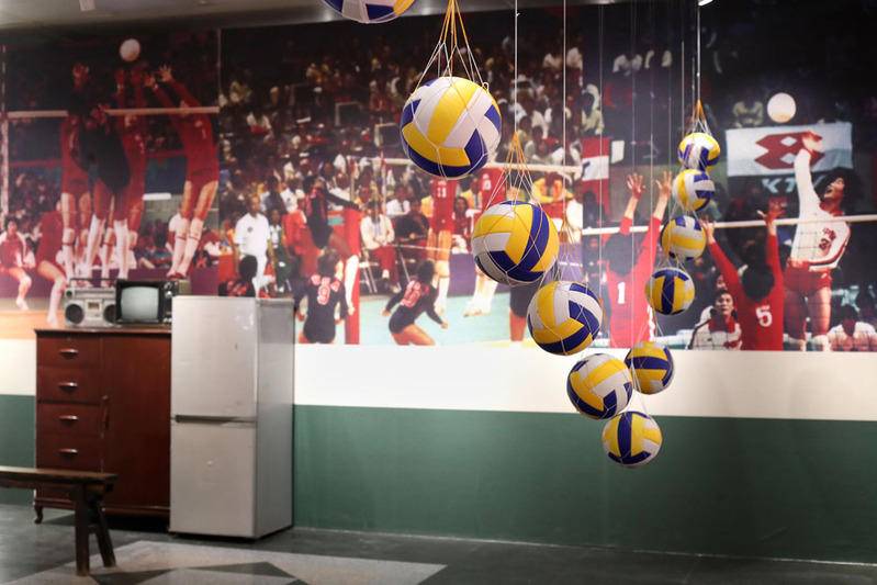 上海图书馆明起重开展览，其他线下服务再等一下休闲区蓝鸢梦想 - Www.slyday.coM