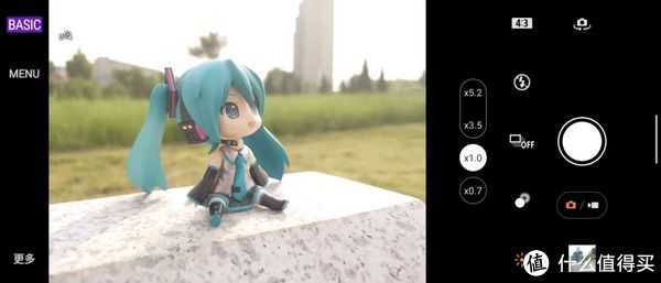 普通用户眼中的信仰，却是专业人士的最爱：索尼Xperia 1 IV体验测评休闲区蓝鸢梦想 - Www.slyday.coM