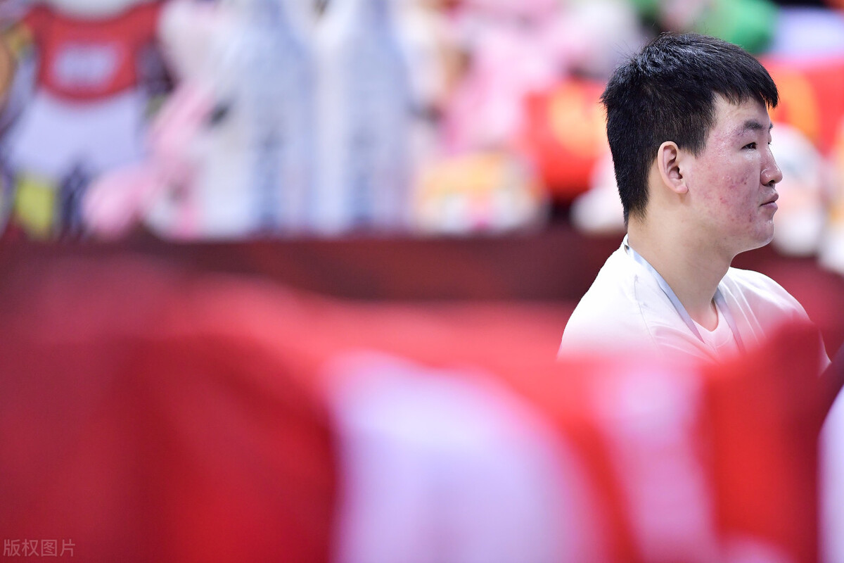 中国男篮大胜世界第69！杜锋却骂不醒一人，首发全场得2分遭弃用休闲区蓝鸢梦想 - Www.slyday.coM