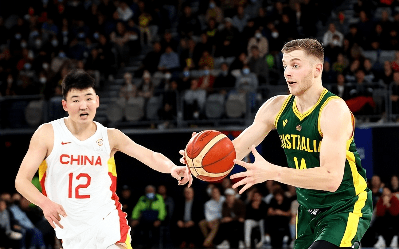 三分球7投4中!中国男篮头号关系户证明自己,终于明白杜锋带上他休闲区蓝鸢梦想 - Www.slyday.coM 三分球7投4中!中国男篮头号关系户证明自己,终于明白杜锋带上他休闲区蓝鸢梦想 - Www.slyday.coM