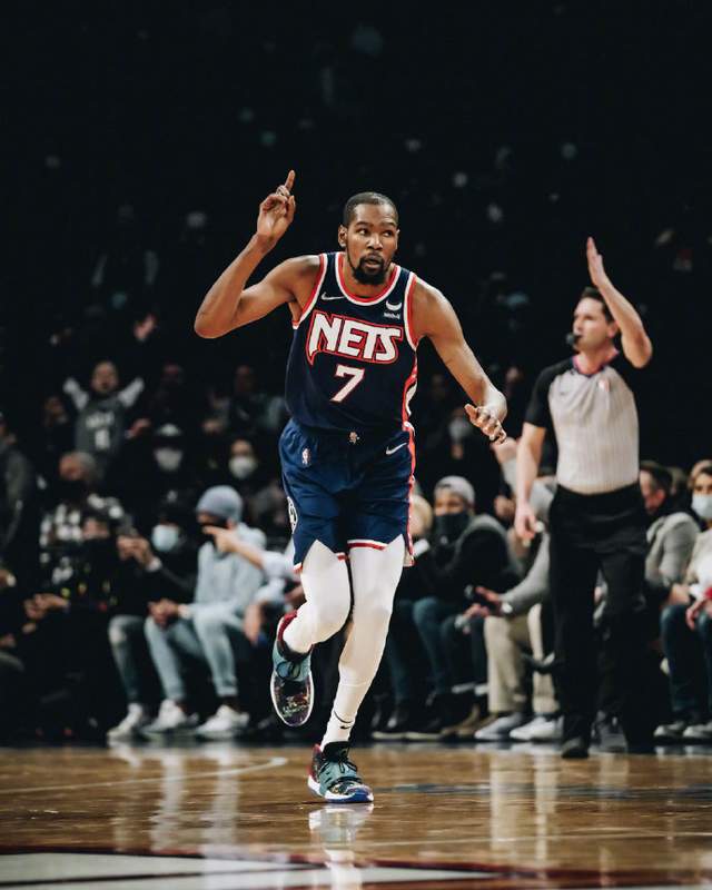 蔡崇信同意杜兰特交易申请，遭多队哄抢，离队原因曝光！纳什慌了休闲区蓝鸢梦想 - Www.slyday.coM