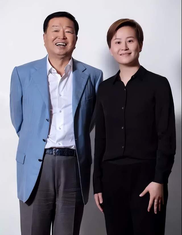 (2)任命红牛维他命饮料有限公司新董事,董事长和法定代表人.