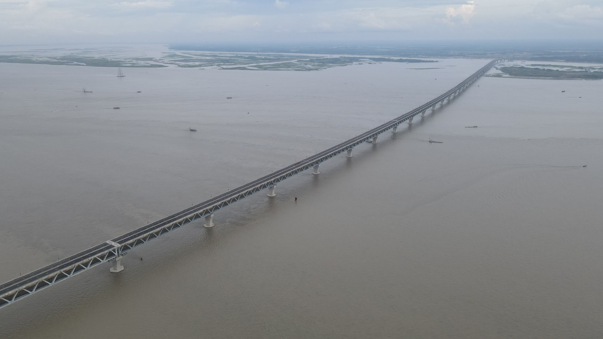 印度一在建铁路桥坍塌 至少26人死亡_凤凰网视频_凤凰网