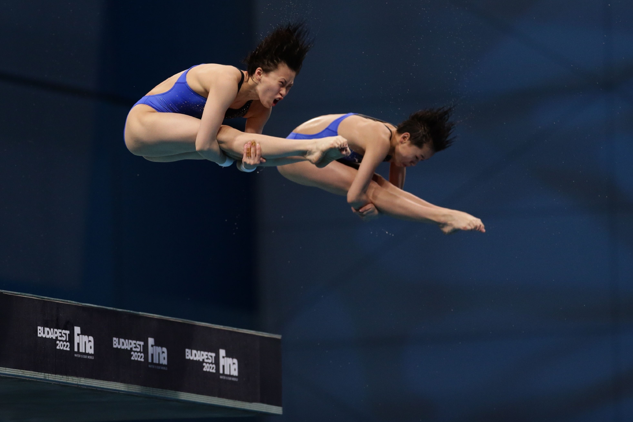 跳水——女子双人10米台：陈芋汐/全红婵夺冠休闲区蓝鸢梦想 - Www.slyday.coM