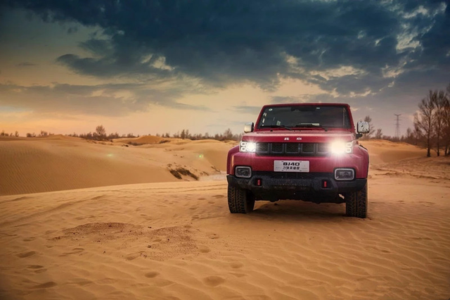 油价破十 一公里4毛钱的柴油版BJ40刀锋英雄版 值得买吗？休闲区蓝鸢梦想 - Www.slyday.coM