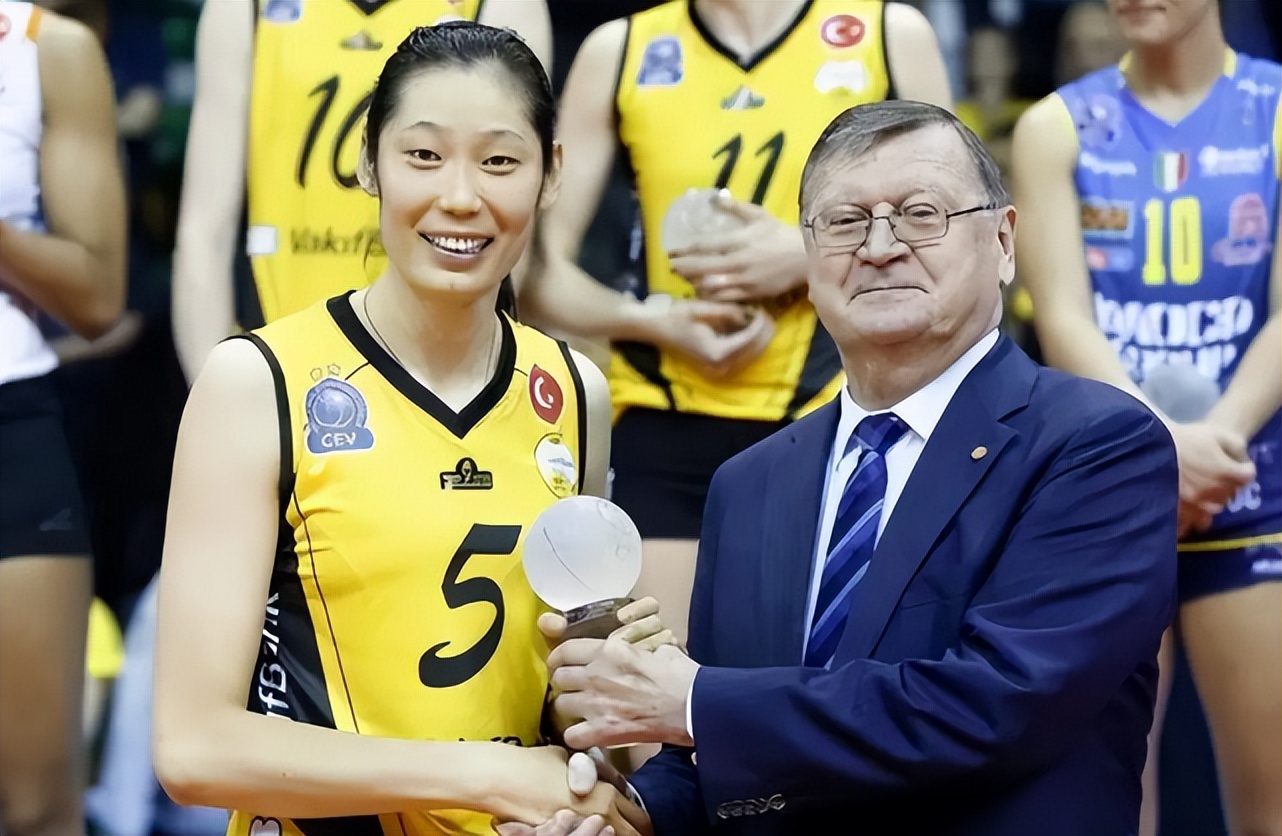 朱婷二度留洋之旅!正式加盟意大利豪门斯坎迪奇,签约两个赛季休闲区蓝鸢梦想 - Www.slyday.coM 朱婷二度留洋之旅!正式加盟意大利豪门斯坎迪奇,签约两个赛季休闲区蓝鸢梦想 - Www.slyday.coM