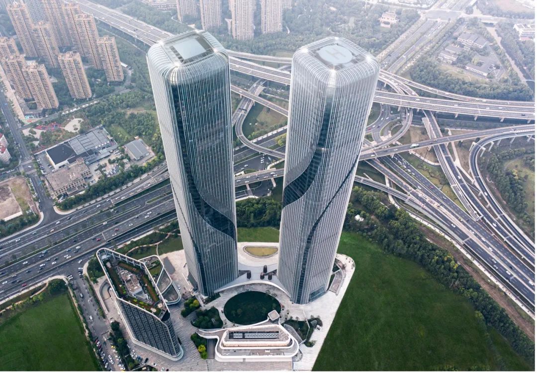 新家世茂智慧之门a塔于6月30日交付