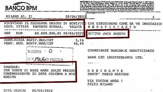 奔波时，有人已经火速全款拿下8000万欧元的豪宅了，折合人民币高达5.6亿！两个多月前，意大利米兰银行总部收到了一笔8000万欧元的秒转账，直接把银